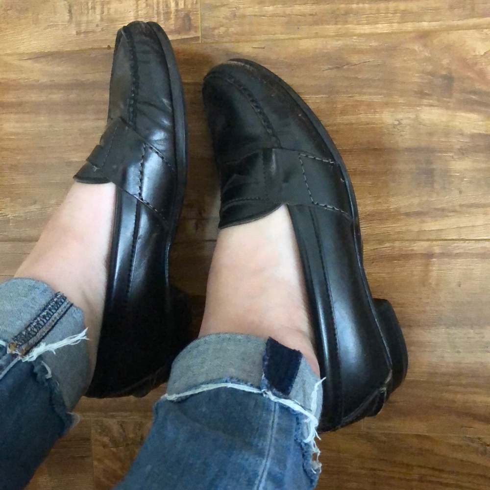 Vintage Inspired Loafers - Picture 3 of 6